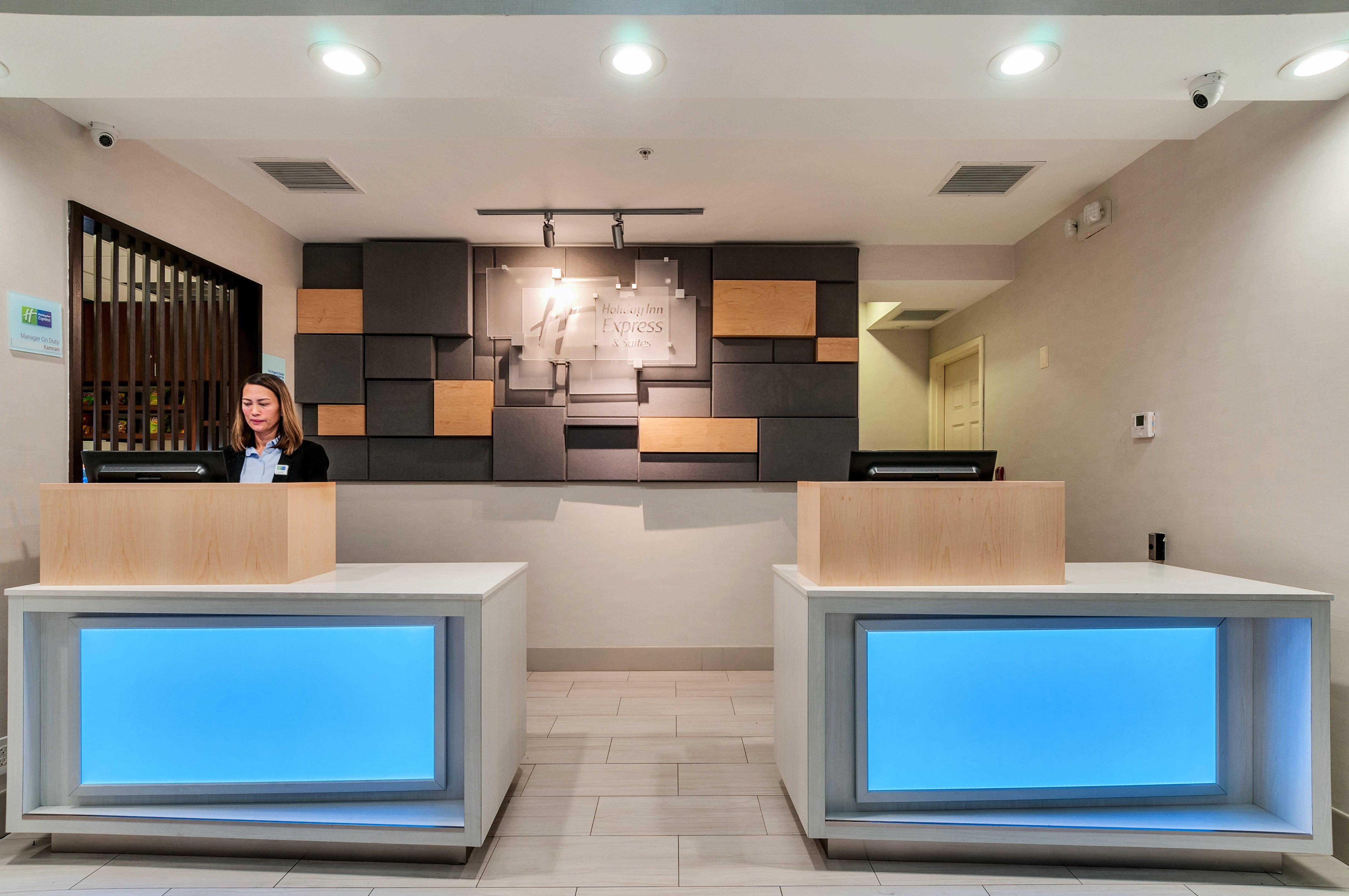 Holiday Inn Express Hotel & Suites Lake Elsinore By Ihg Exterior foto