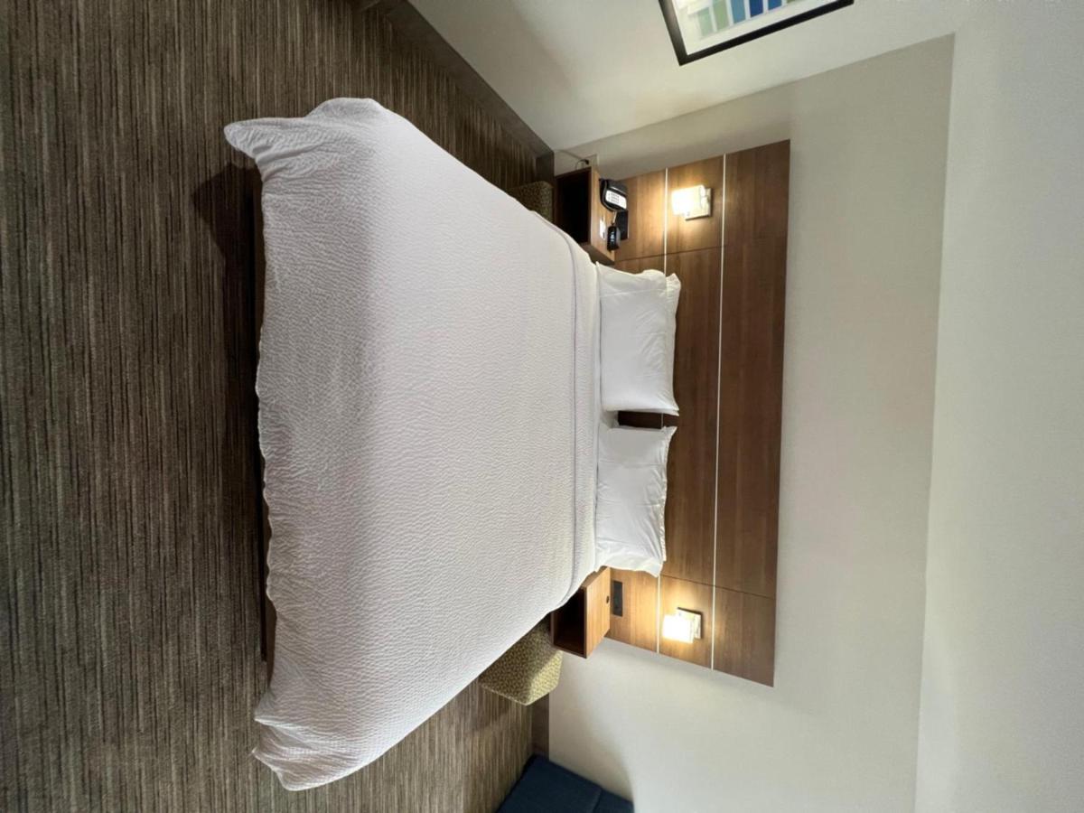 Holiday Inn Express Hotel & Suites Lake Elsinore By Ihg Exterior foto