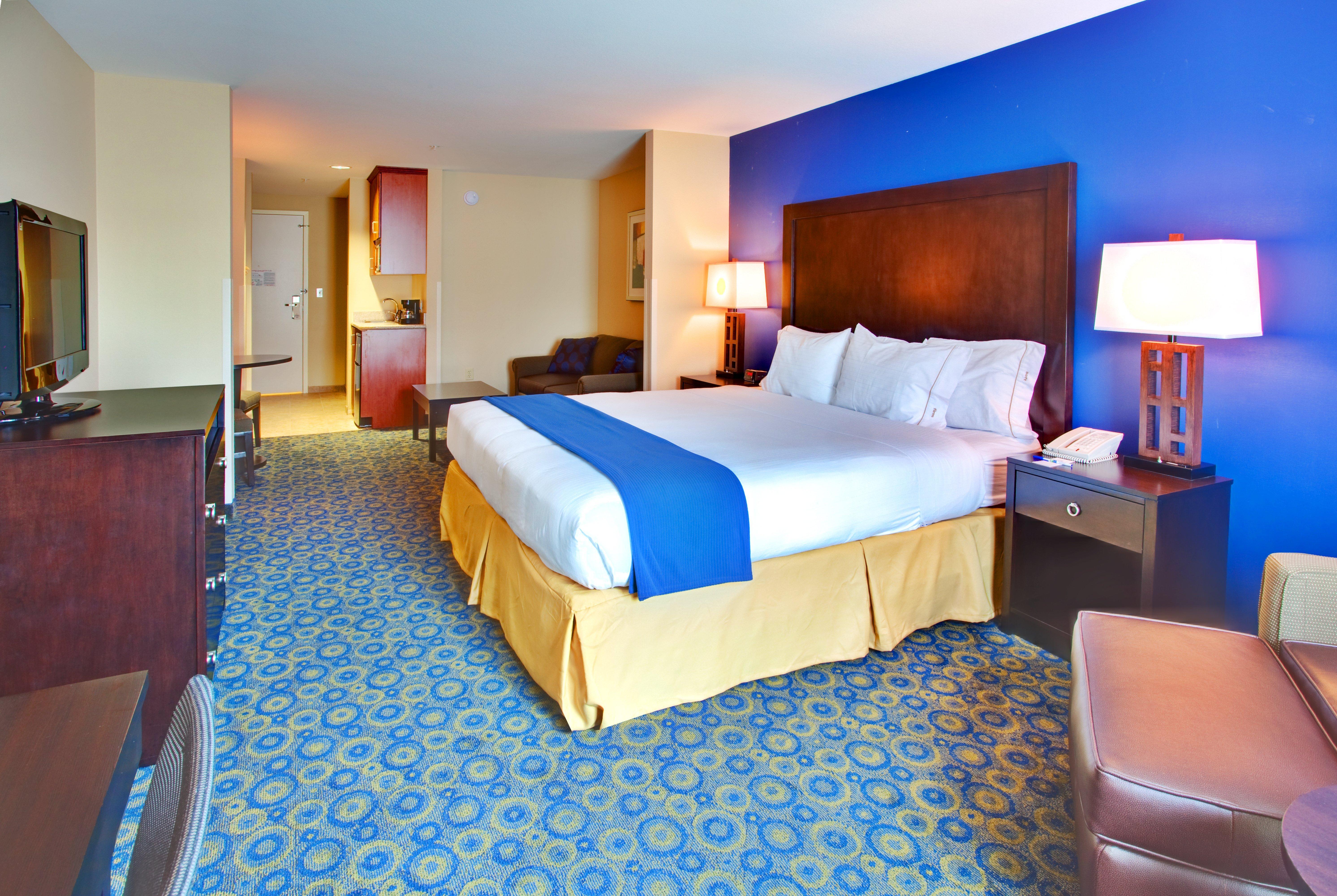 Holiday Inn Express Hotel & Suites Lake Elsinore By Ihg Exterior foto