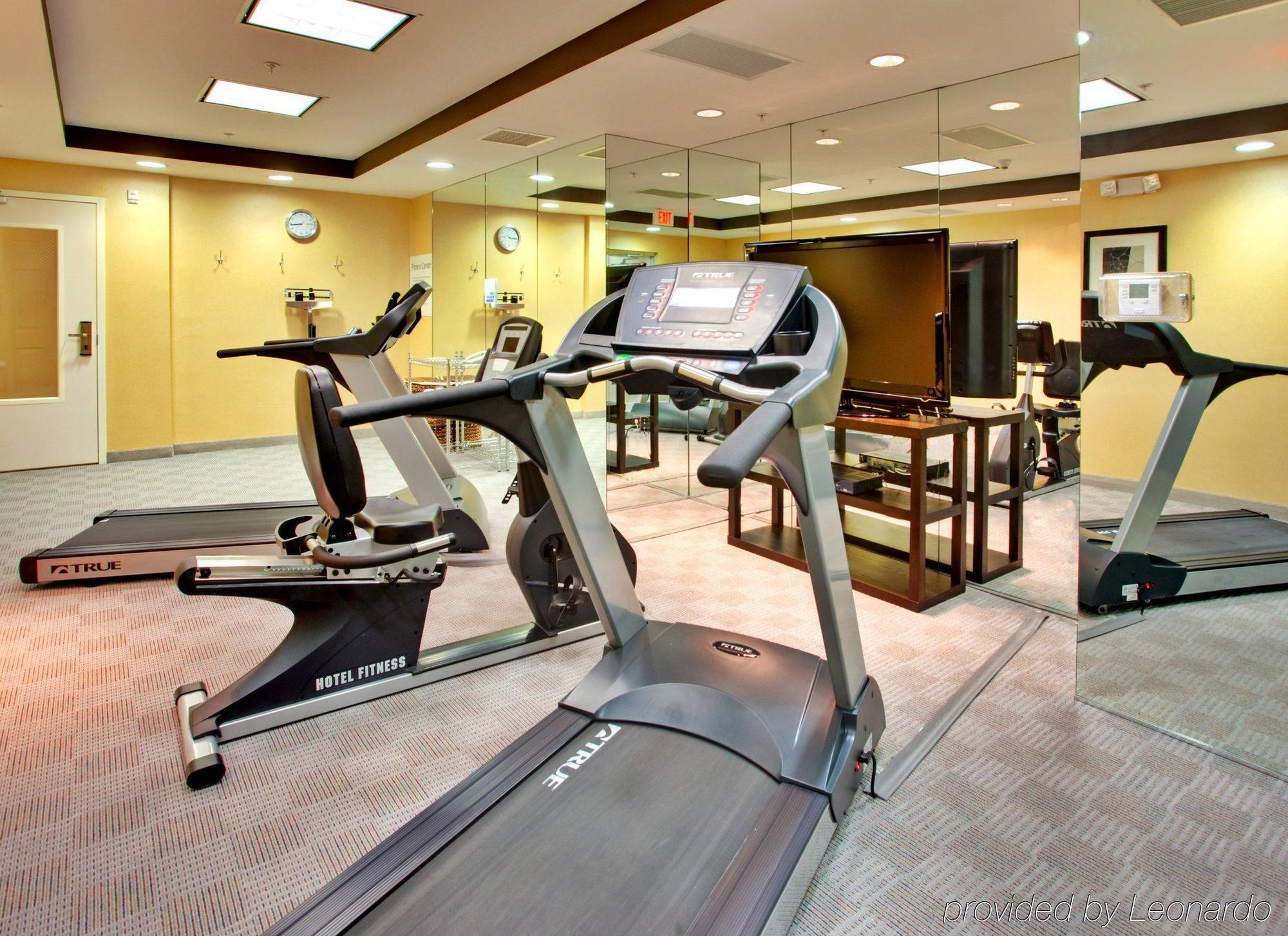 Holiday Inn Express Hotel & Suites Lake Elsinore By Ihg Einrichtungen foto