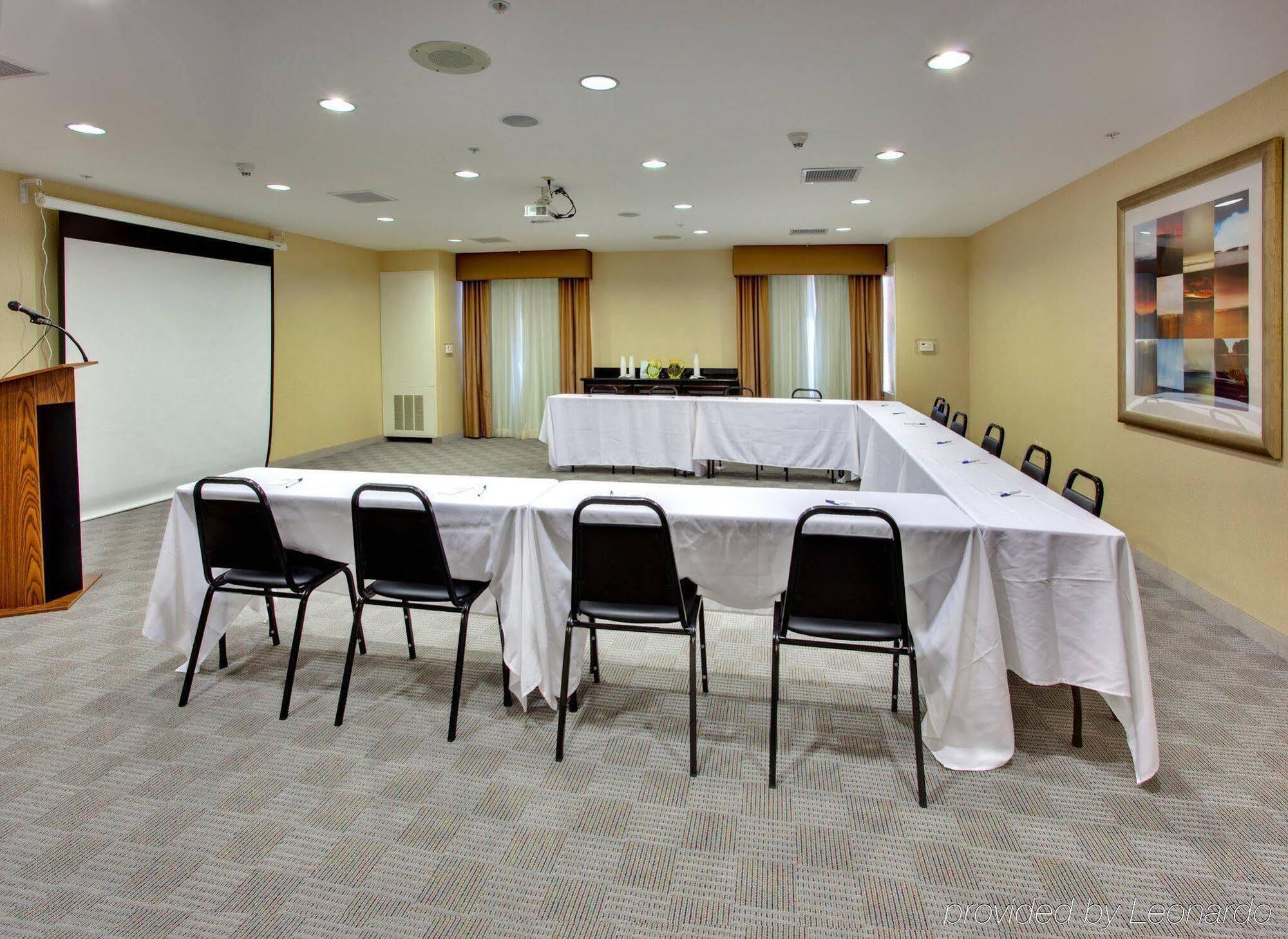 Holiday Inn Express Hotel & Suites Lake Elsinore By Ihg Exterior foto